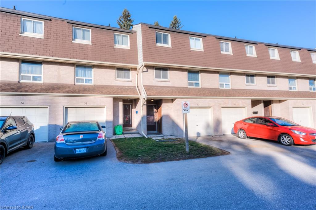 XX7,888, Row/Townhouse, Unit 33 634 STRASBURG Road, Kitchener