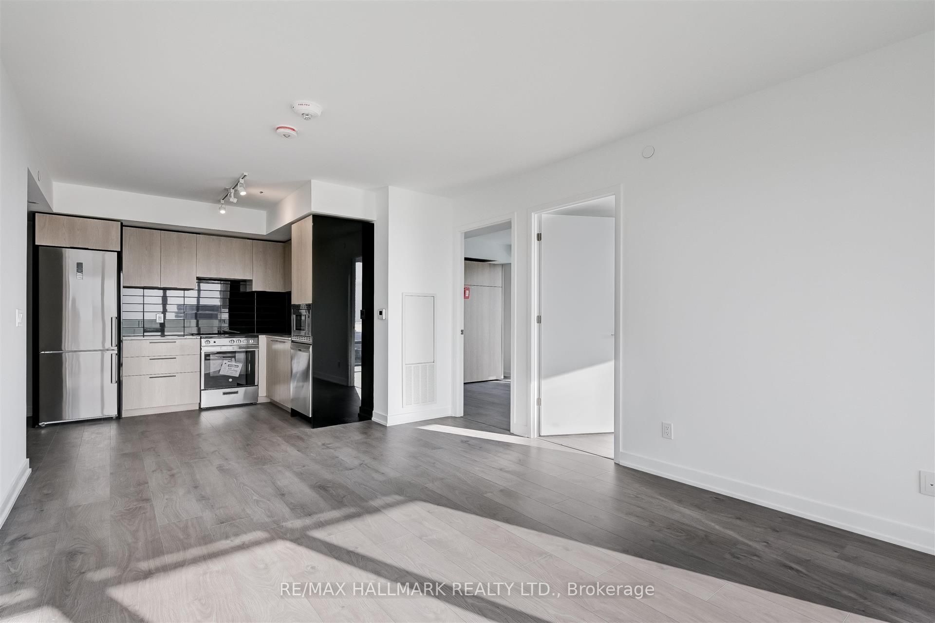 Unit 5212 - 501 Yonge Street, Toronto 3