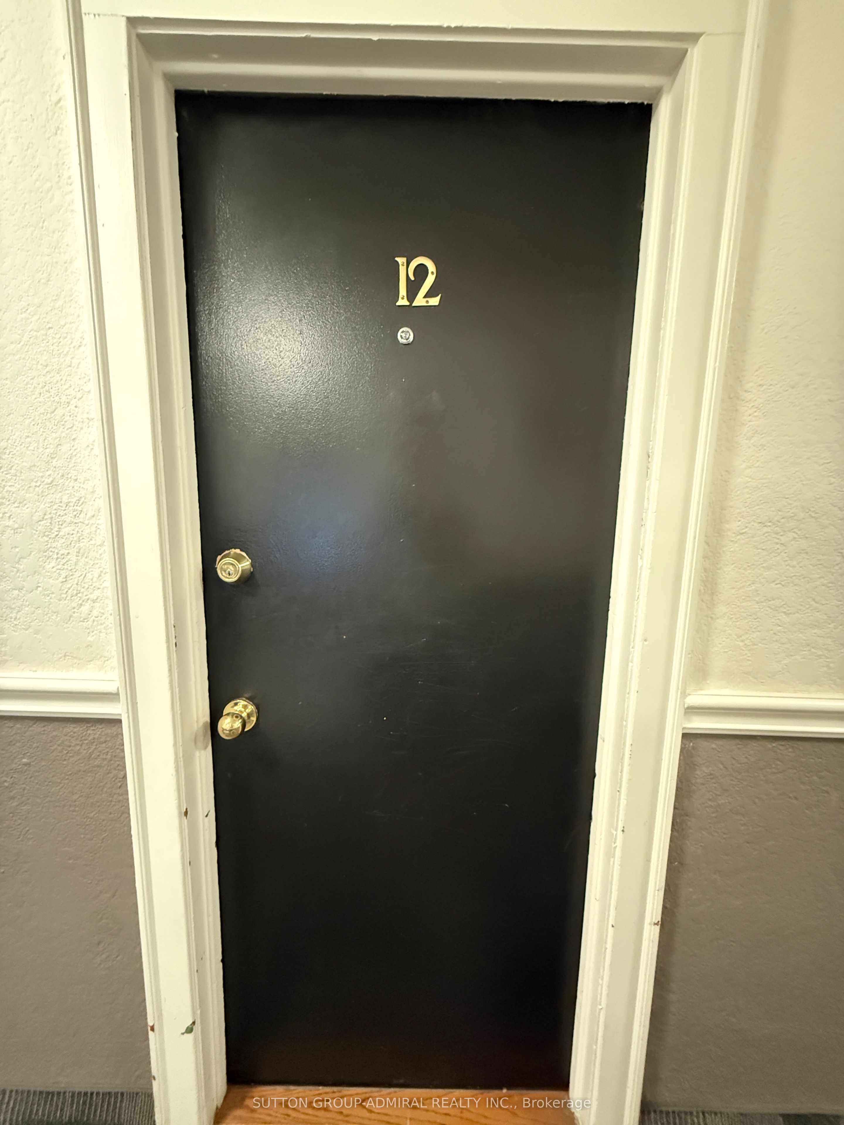 Unit 12 - 166 Eastbourne Avenue, Toronto 2