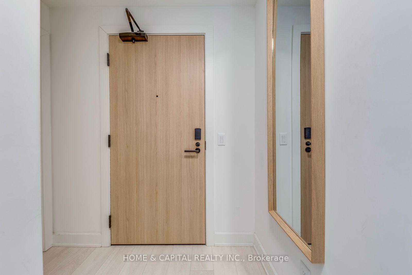 Unit 403 (Unfurnished) - 15 MERCER Street, Toronto 3