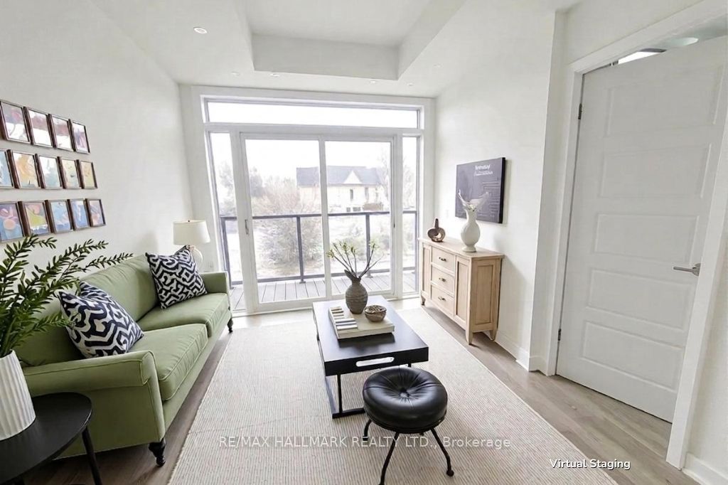 Unit 8 - 262 Finch Avenue E, North York 3