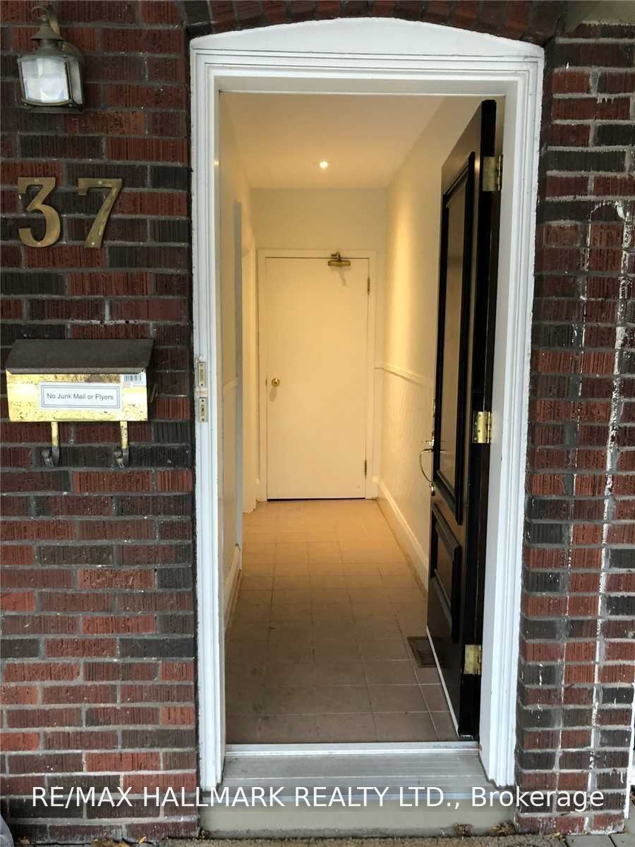 Unit Upper - 37 Lola Road, Toronto 2