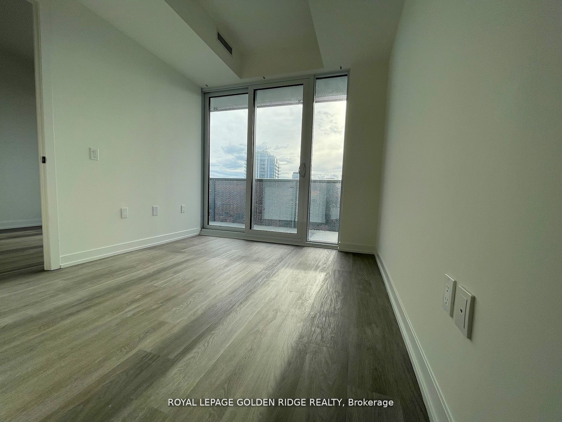Unit 6812 - 55 cooper Street, Toronto 3