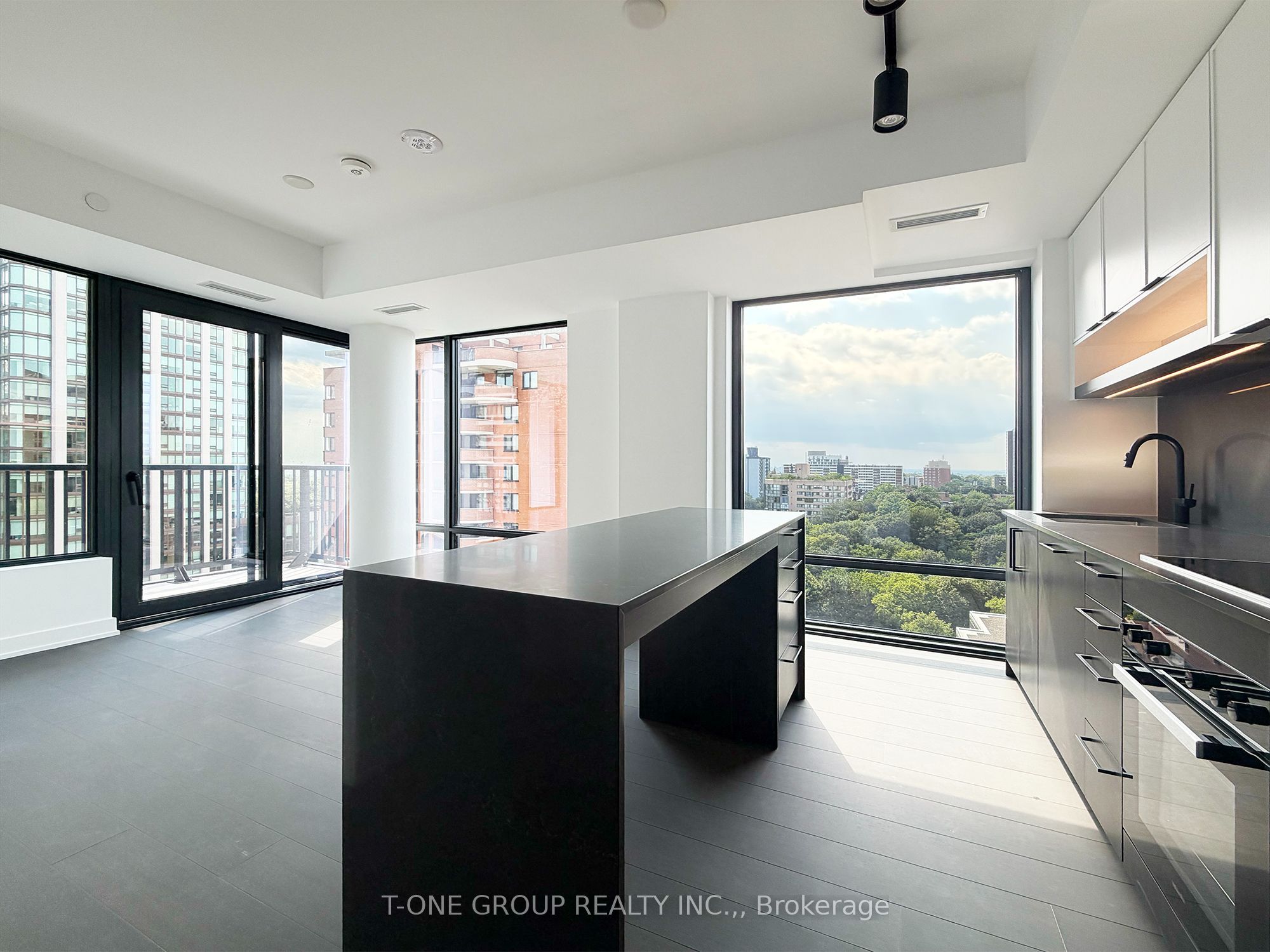 Unit 1706 - 91 Montclair Avenue, Toronto 3