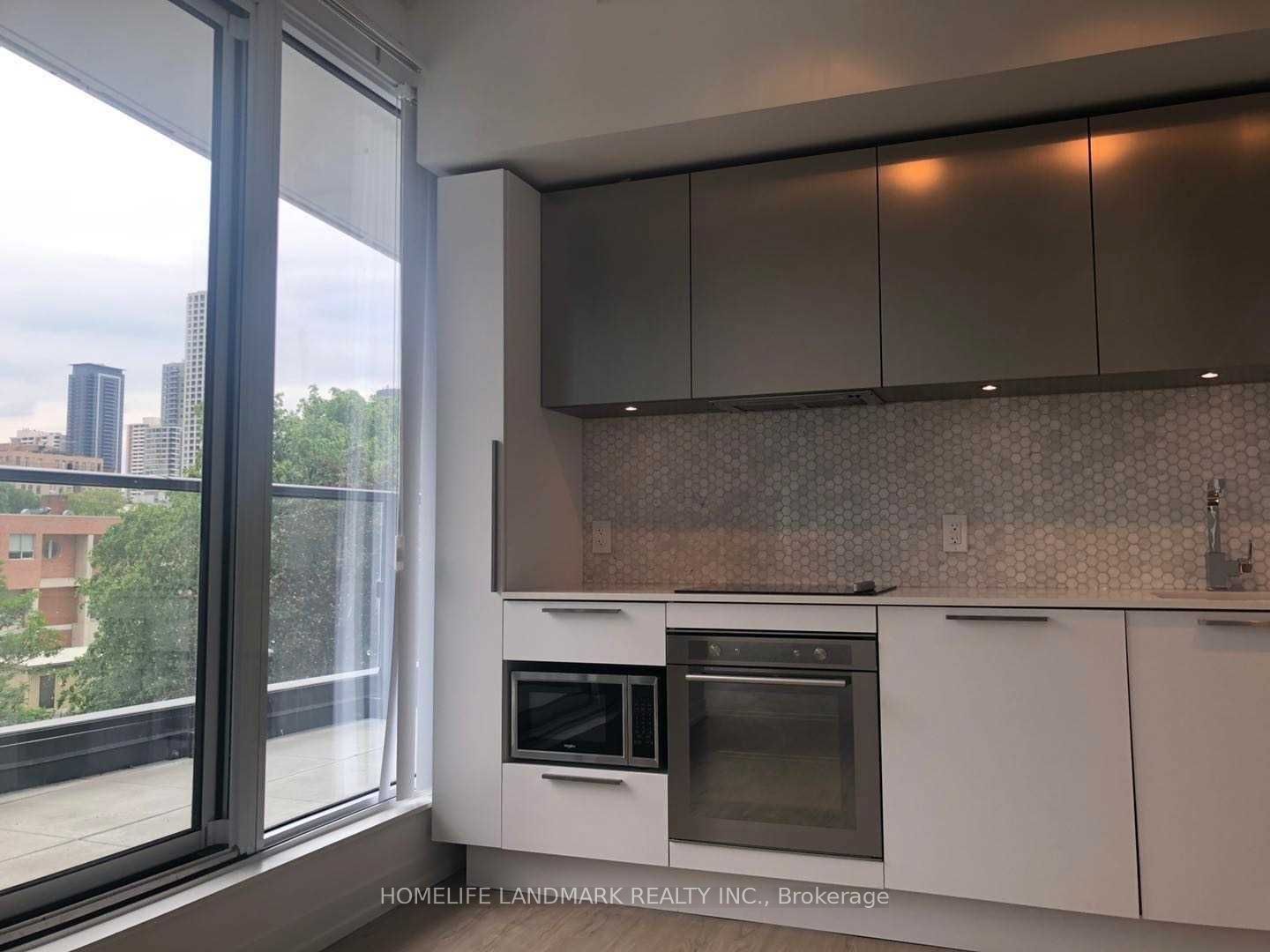 Unit 511 - 85 Wood Street, Toronto 2