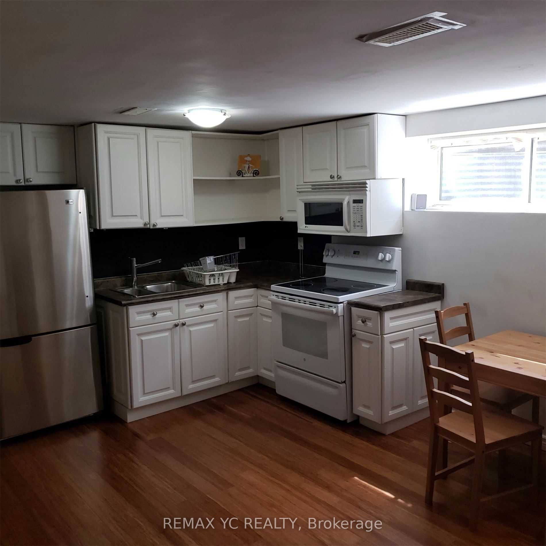 Unit Bsmt - 12 Monarchwood Crescent, North York 2