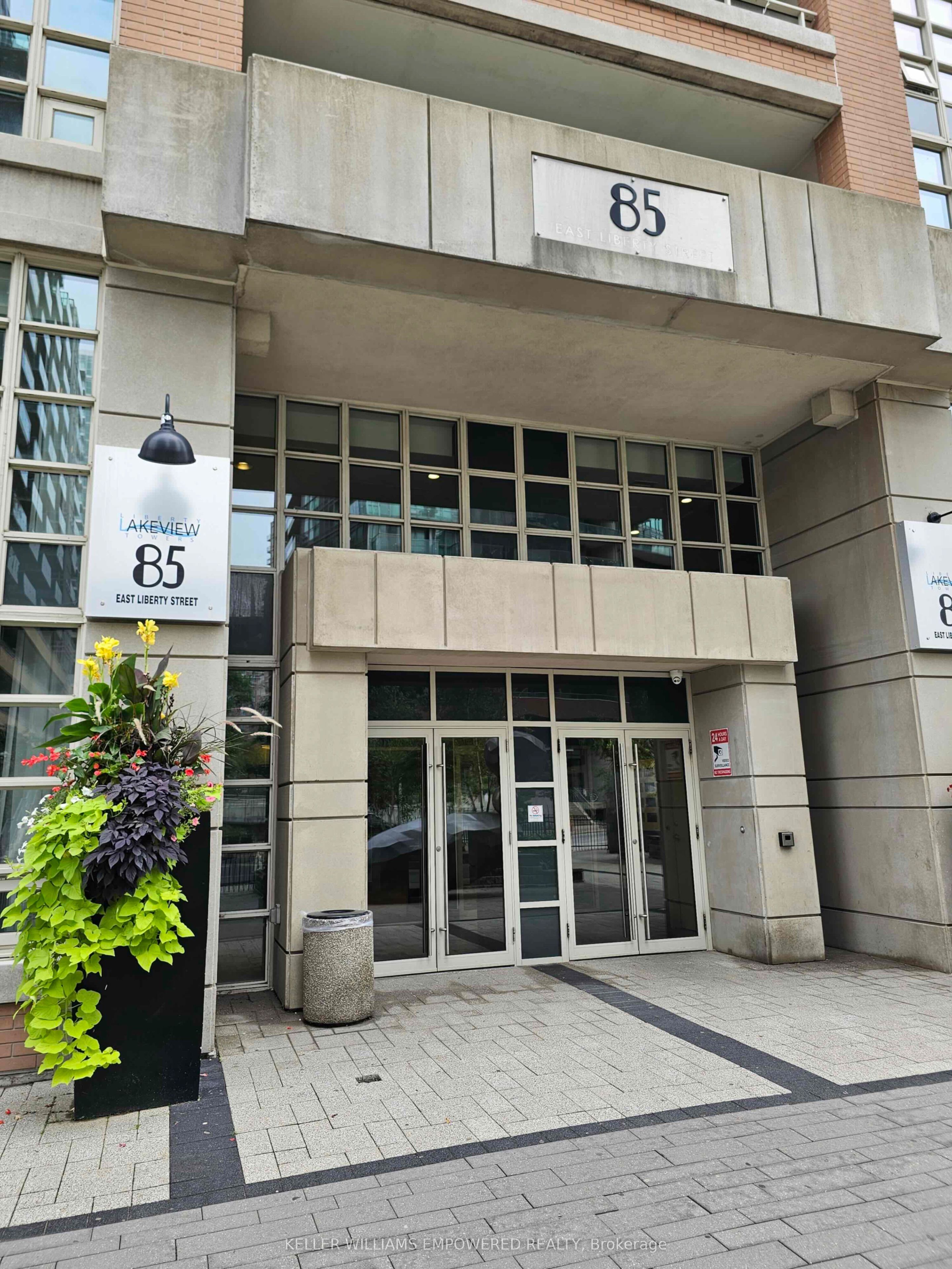 Unit 2008 - 85 East Liberty Street NE, Toronto 3