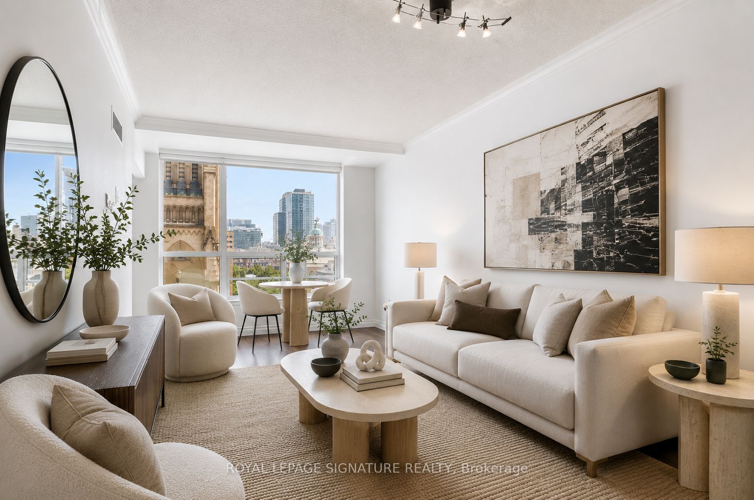 Unit 813 - 92 King Street E, Toronto 2