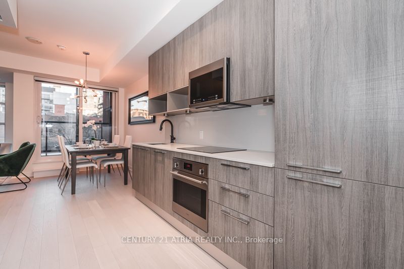 Unit 404 - 501 Adelaide Street, Toronto 5