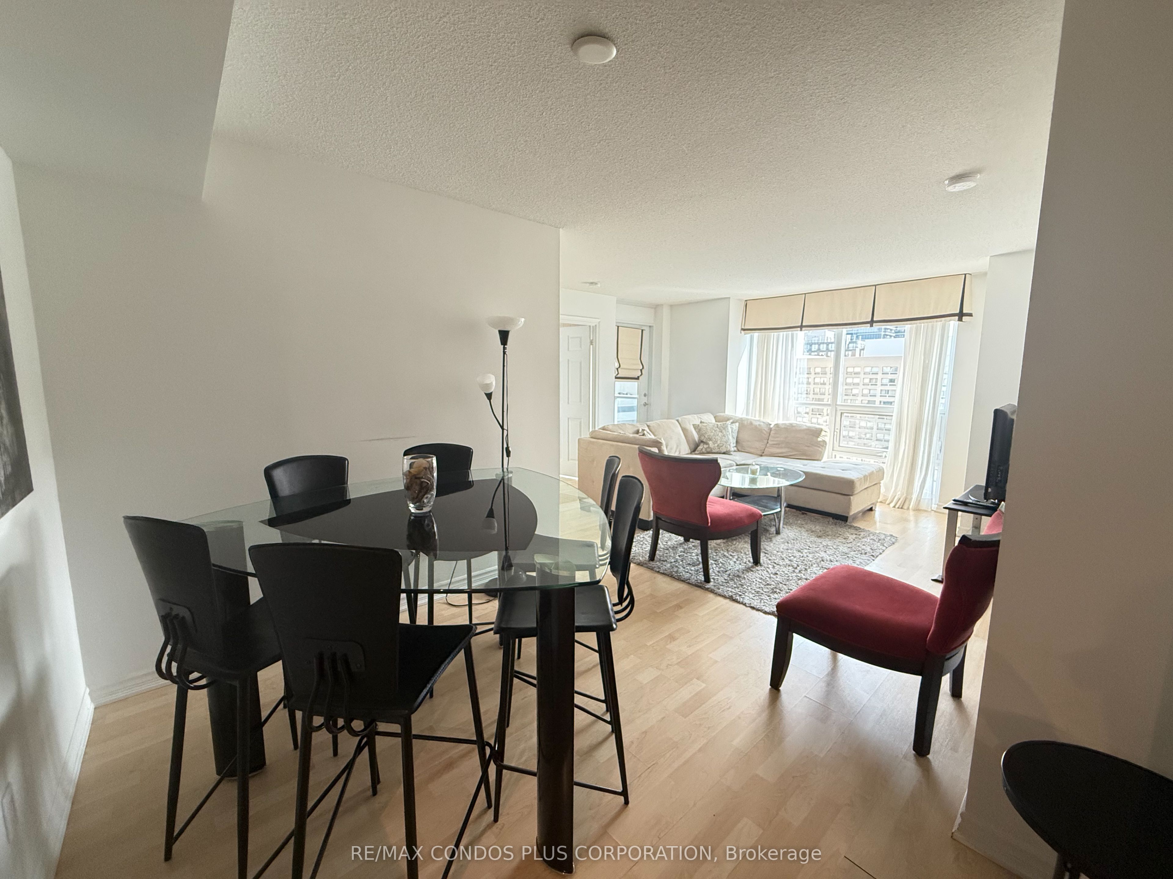 Unit 1402 - 761 Bay Street, Toronto 5