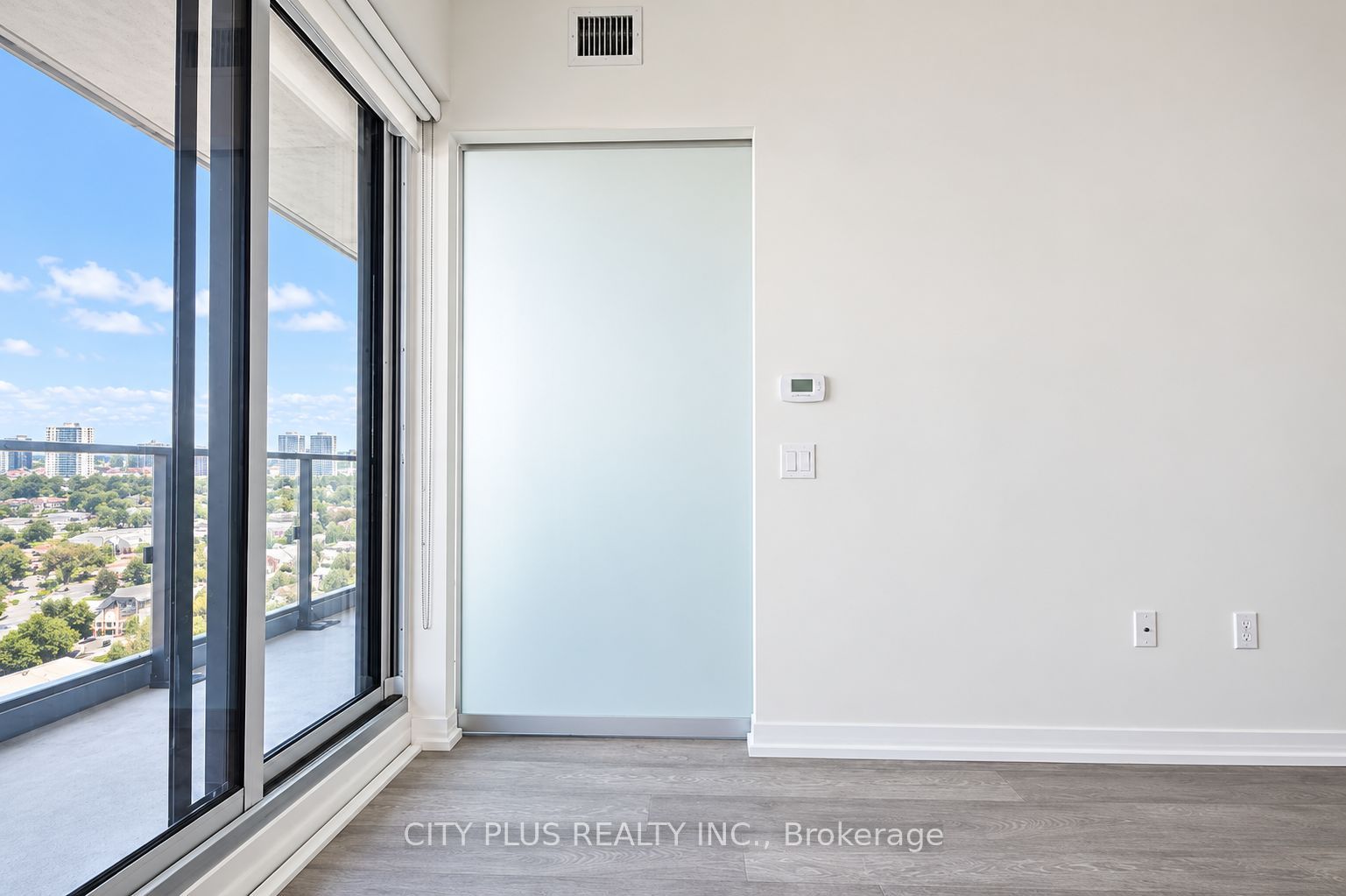 Unit 2502 - 251 Jarvis Street, Toronto 2