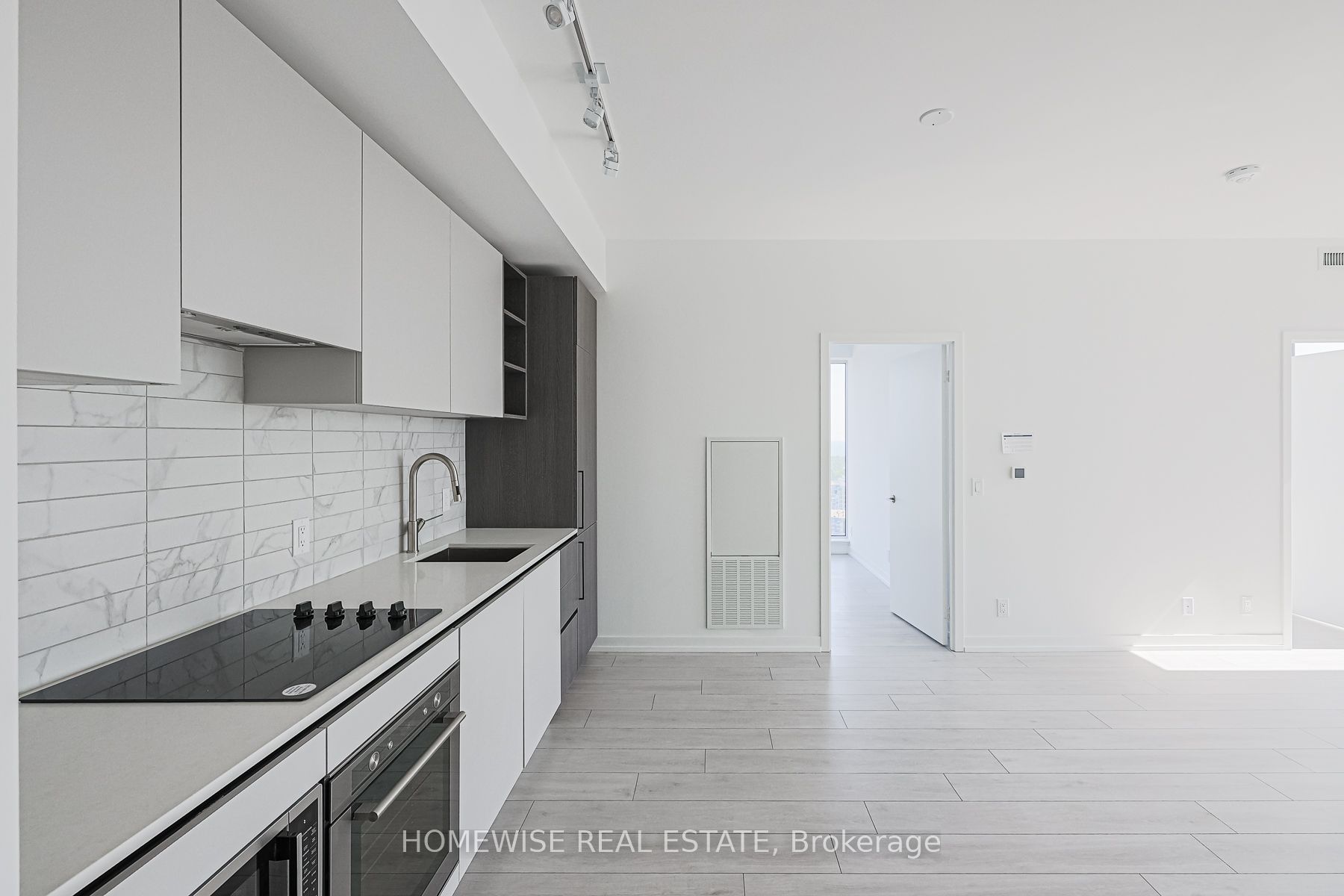 Unit LPH02 - 55 Mercer Street, Toronto 3