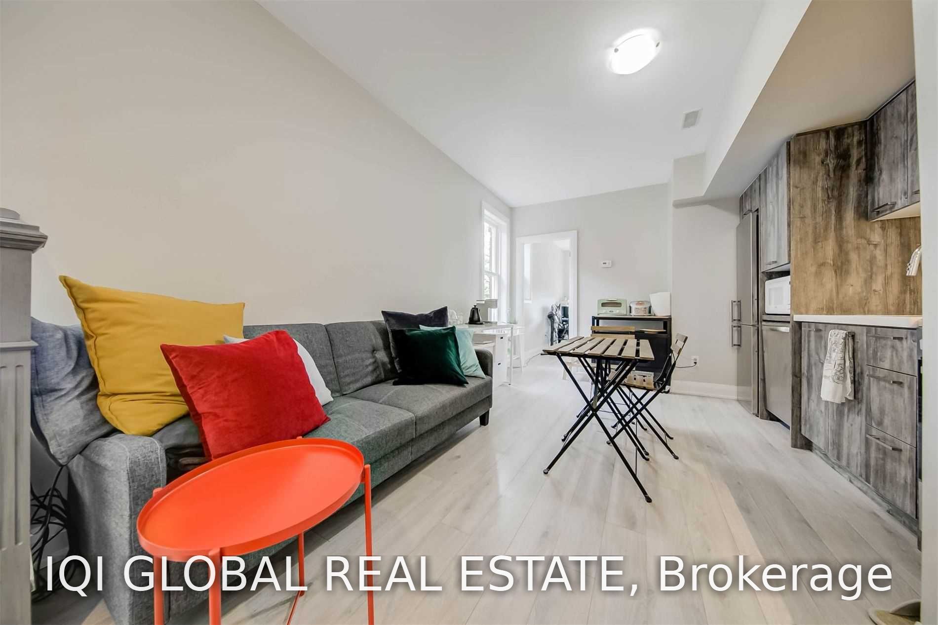Unit Upper - 142 Grace Street, Toronto 3