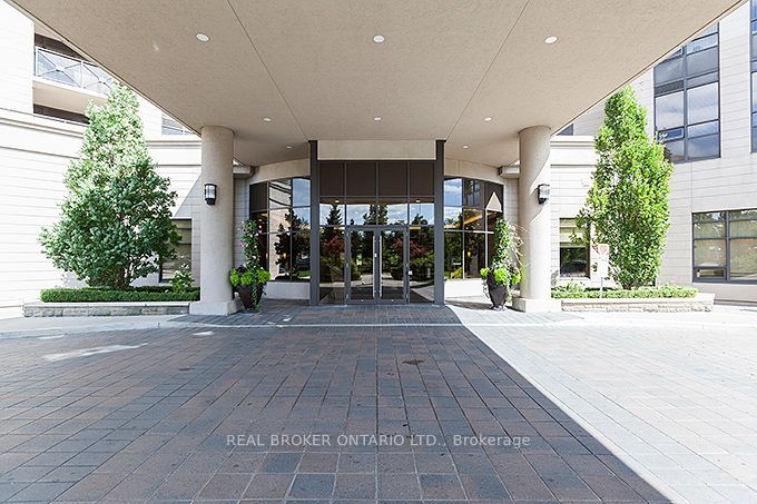 Unit 401 - 135 Wynford Drive, North York 3