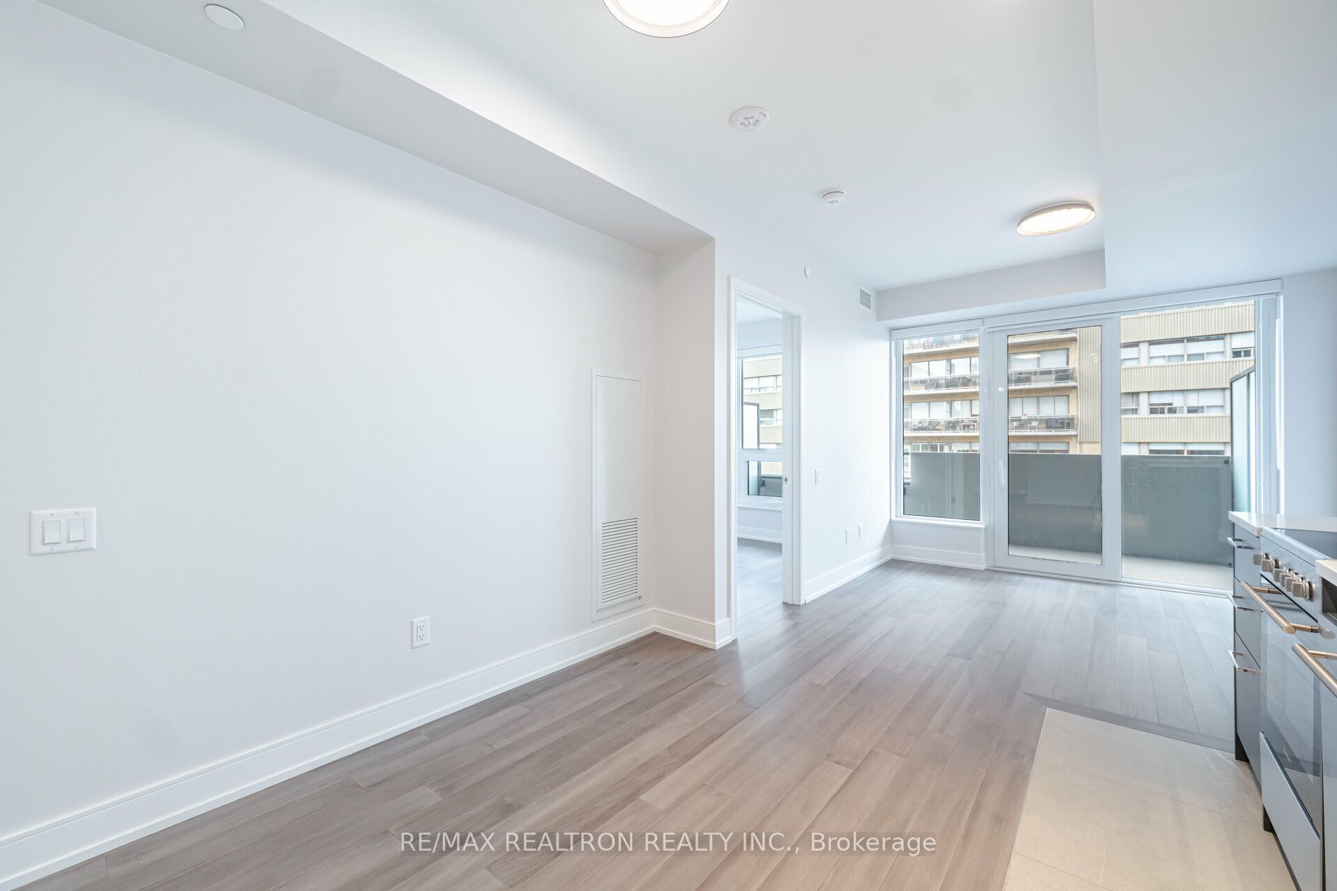 Unit 1005 - 2525 Bathurst Street, Toronto 4