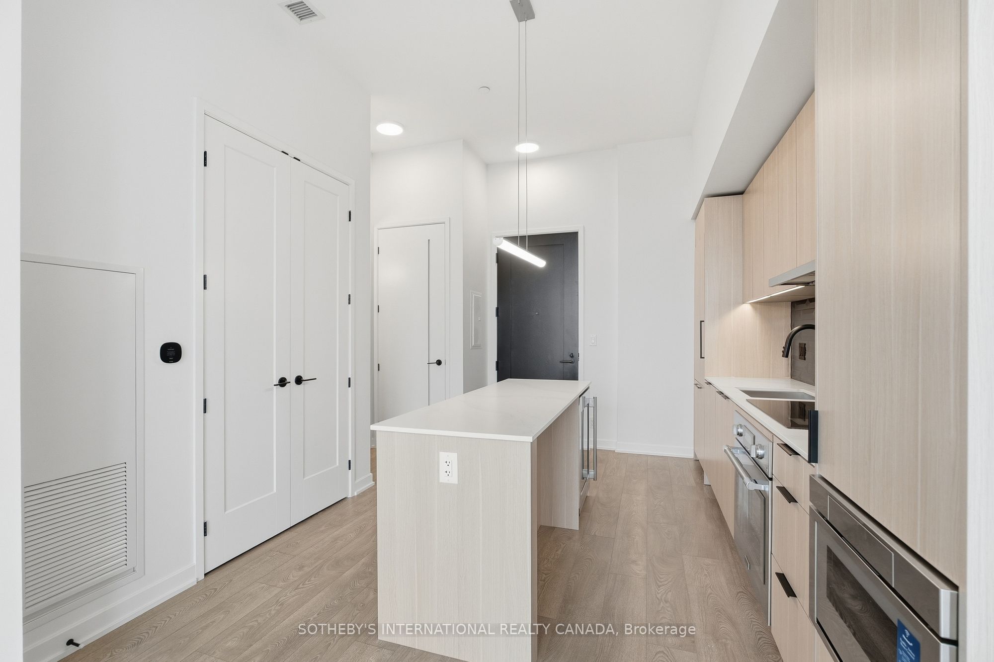 Unit PH01 - 88 Bathurst Street, Toronto 4