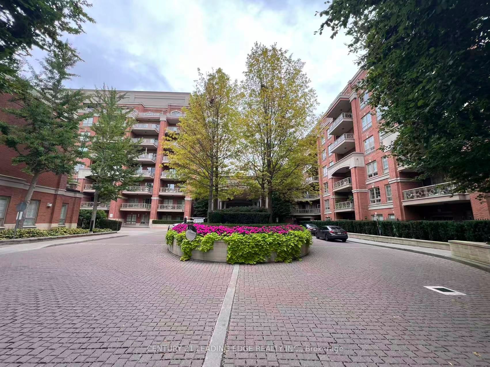 Unit 612 - 21 Burkebrook Place, North York 2
