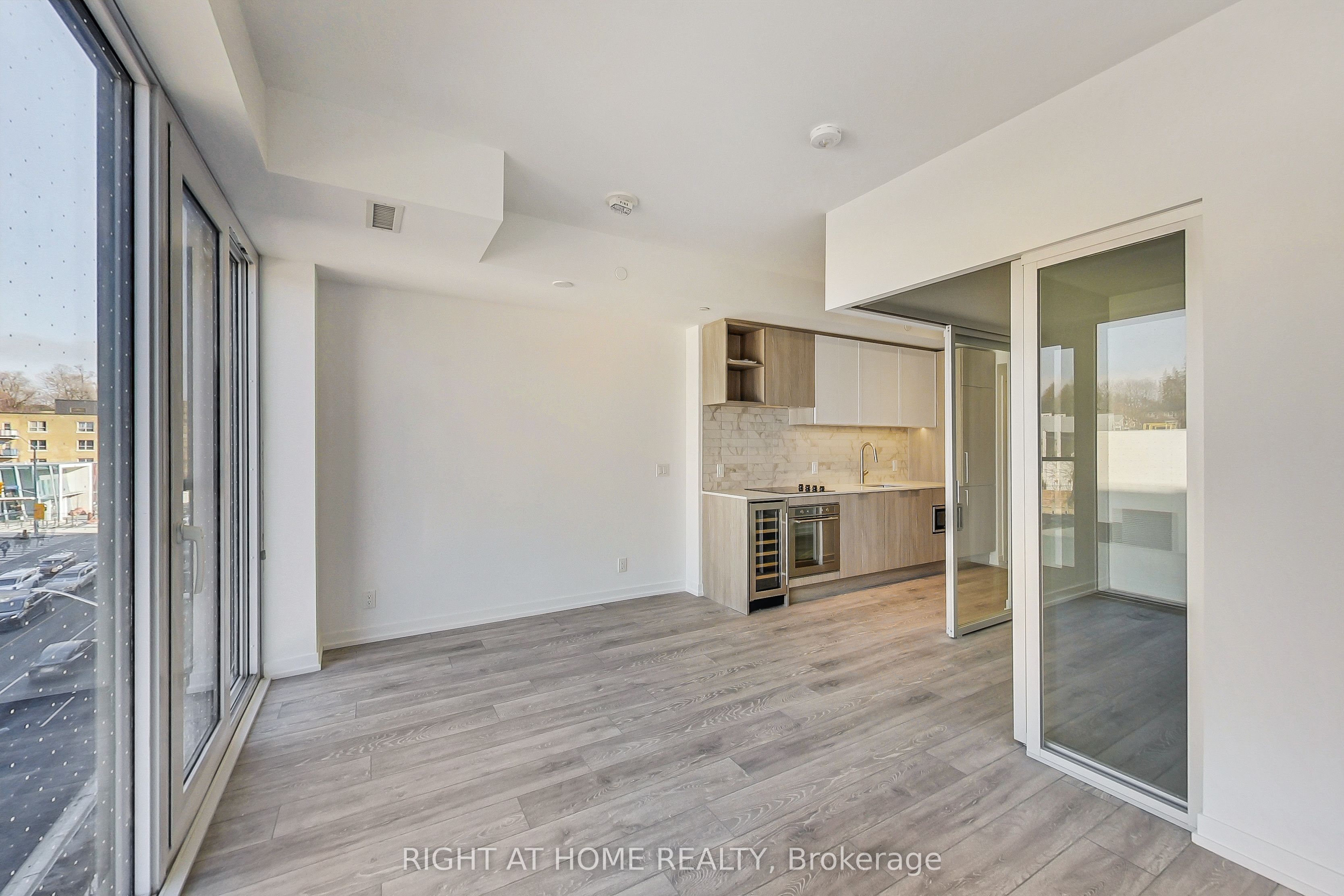 Unit 519 - 2020 Bathurst Street, Toronto 5
