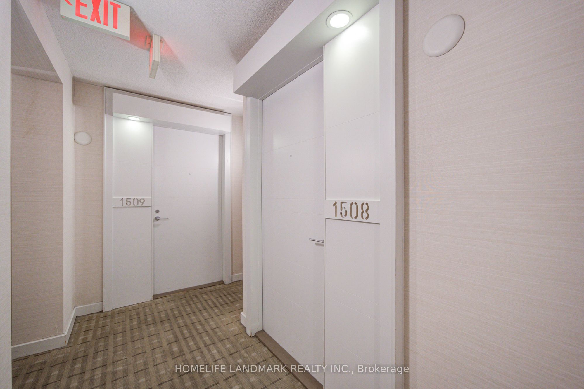 Unit 1508 - 38 Grenville Street, Toronto 5