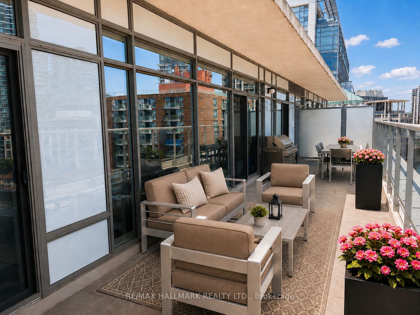 Unit 905 - 90 Stadium Road, Toronto 3