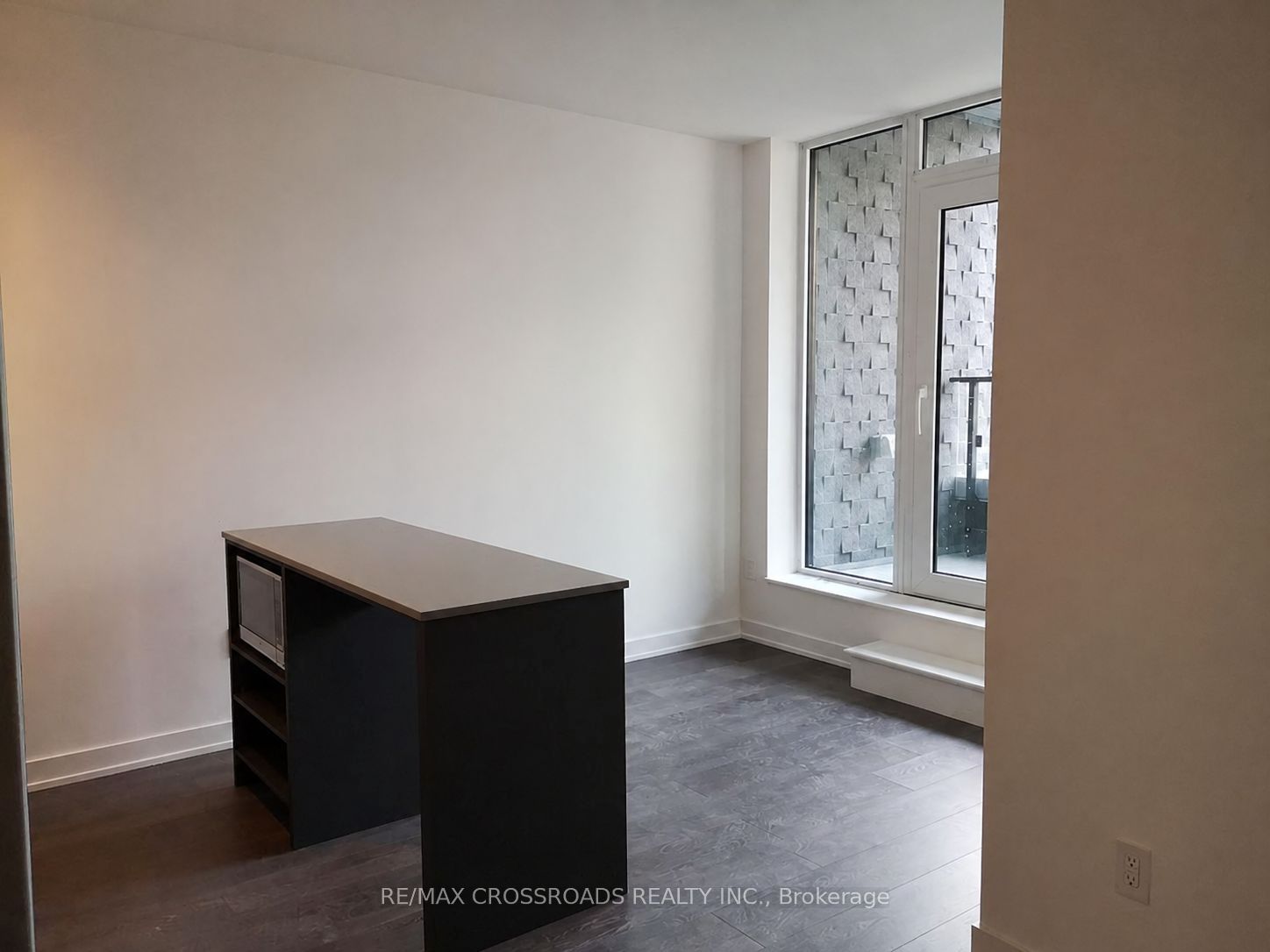 Unit 203 - 8 Tippett Road, North York 2