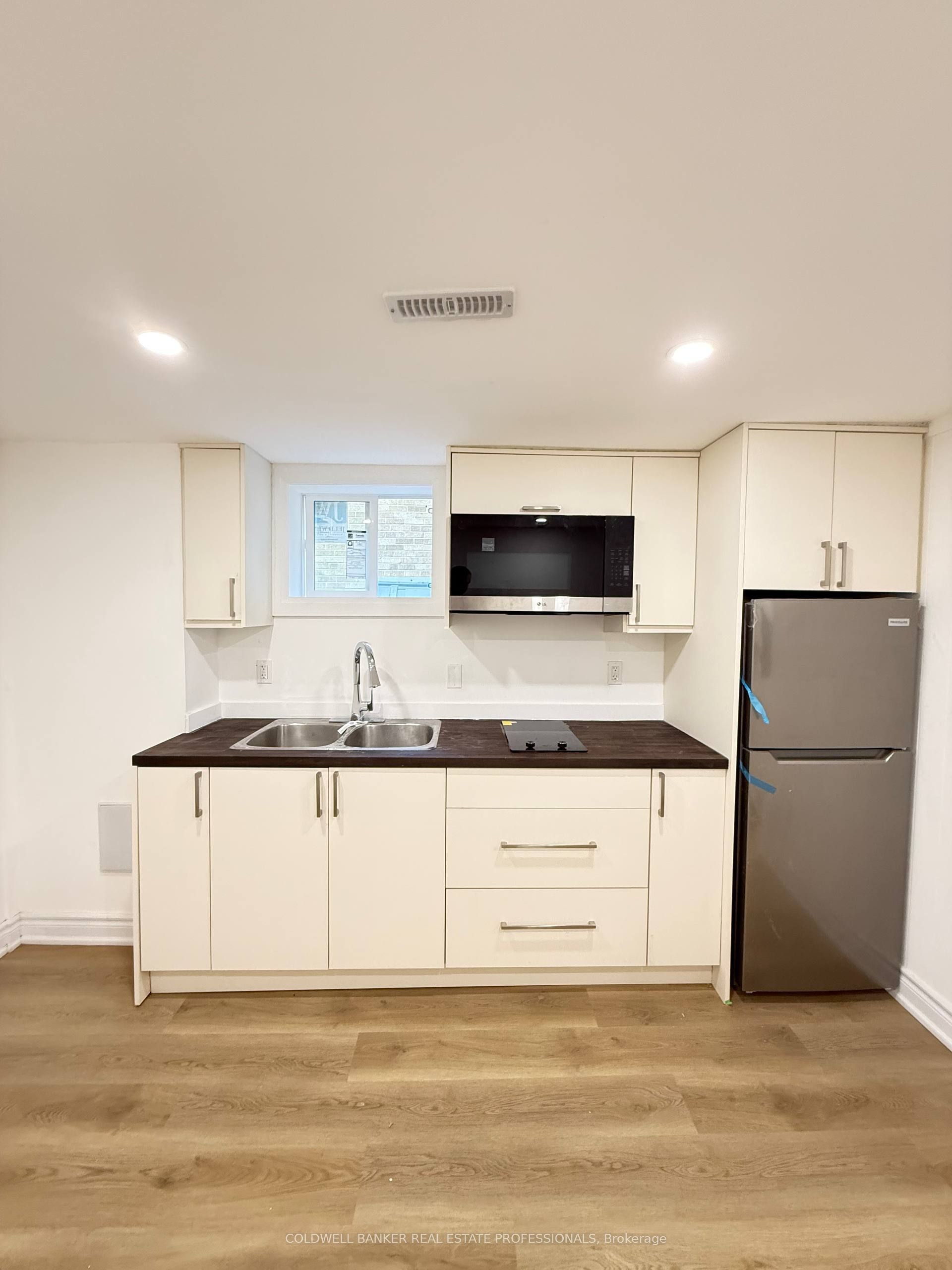 Unit Basement B - 232 Newton Drive, North York 5