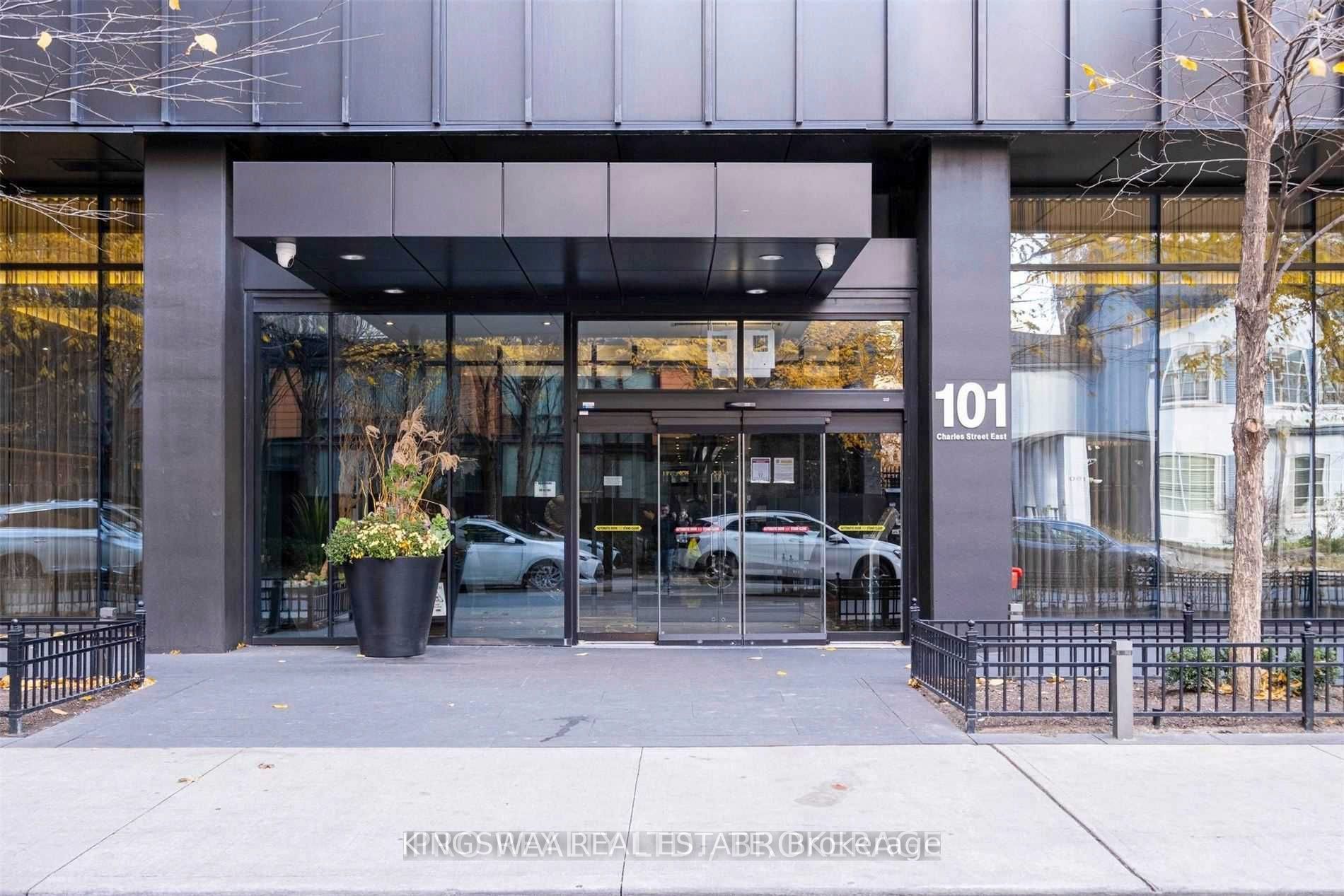 Unit 4105 - 101 Charles Street E, Toronto 3