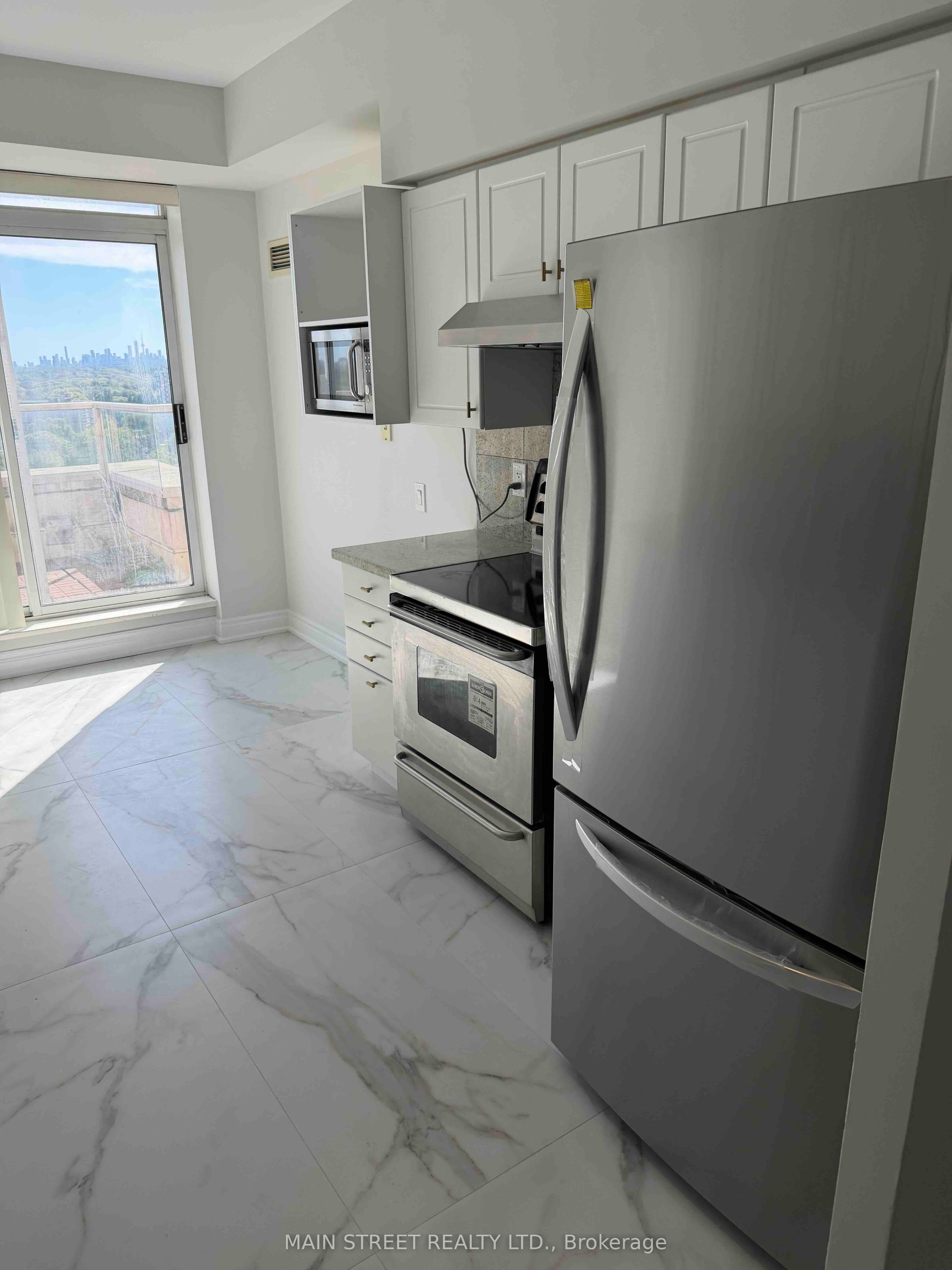 Unit RG3 - 2 Clairtrell Road, North York 4