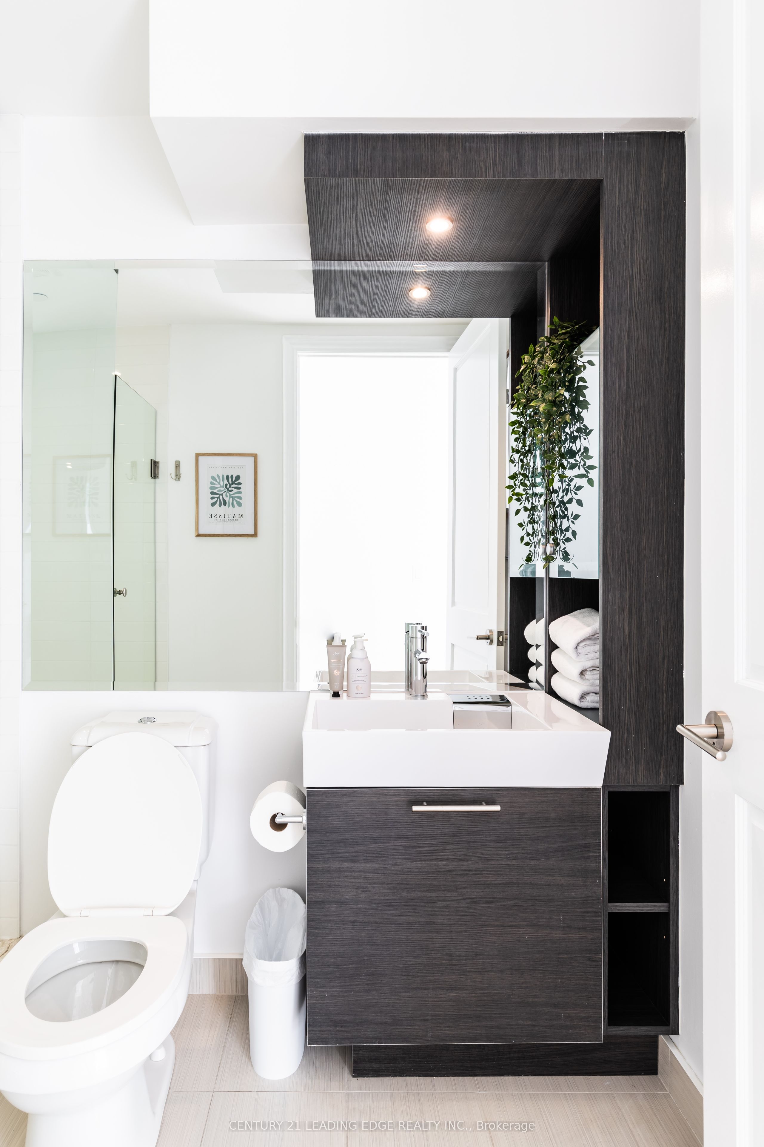 Unit 7310 - 388 Yonge Street, Toronto 5