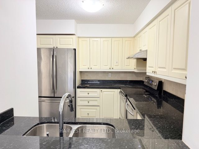 Unit 710 - 100 Upper Madison Avenue, North York 4