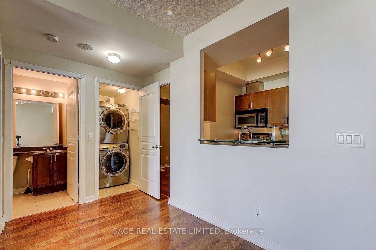 Unit 1105 - 438 Richmond Street W, Toronto 2