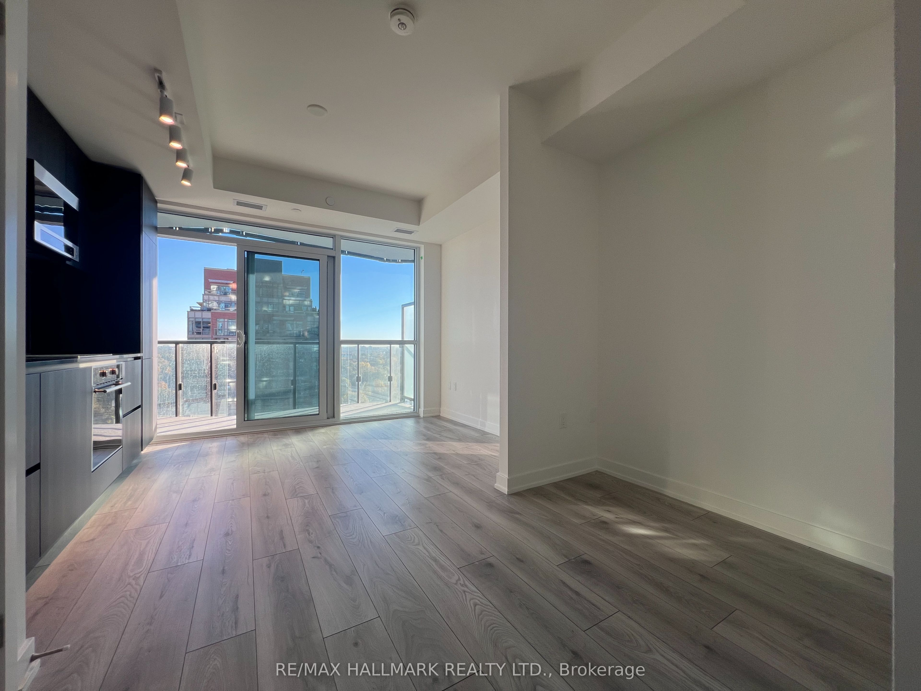 Unit 1303 - 120 Broadway Avenue, Toronto 5