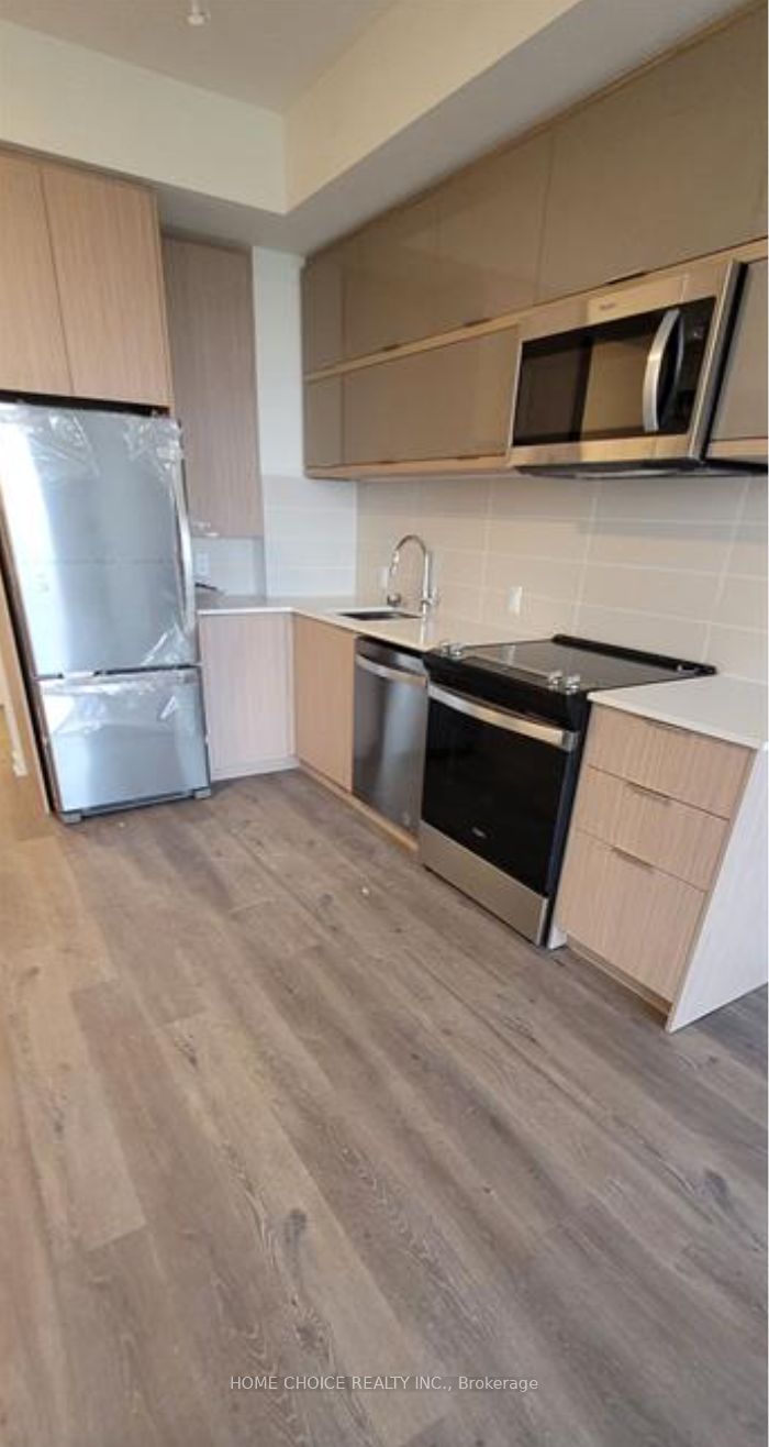 Unit 1910 - 10 Deerlick Court, North York 5