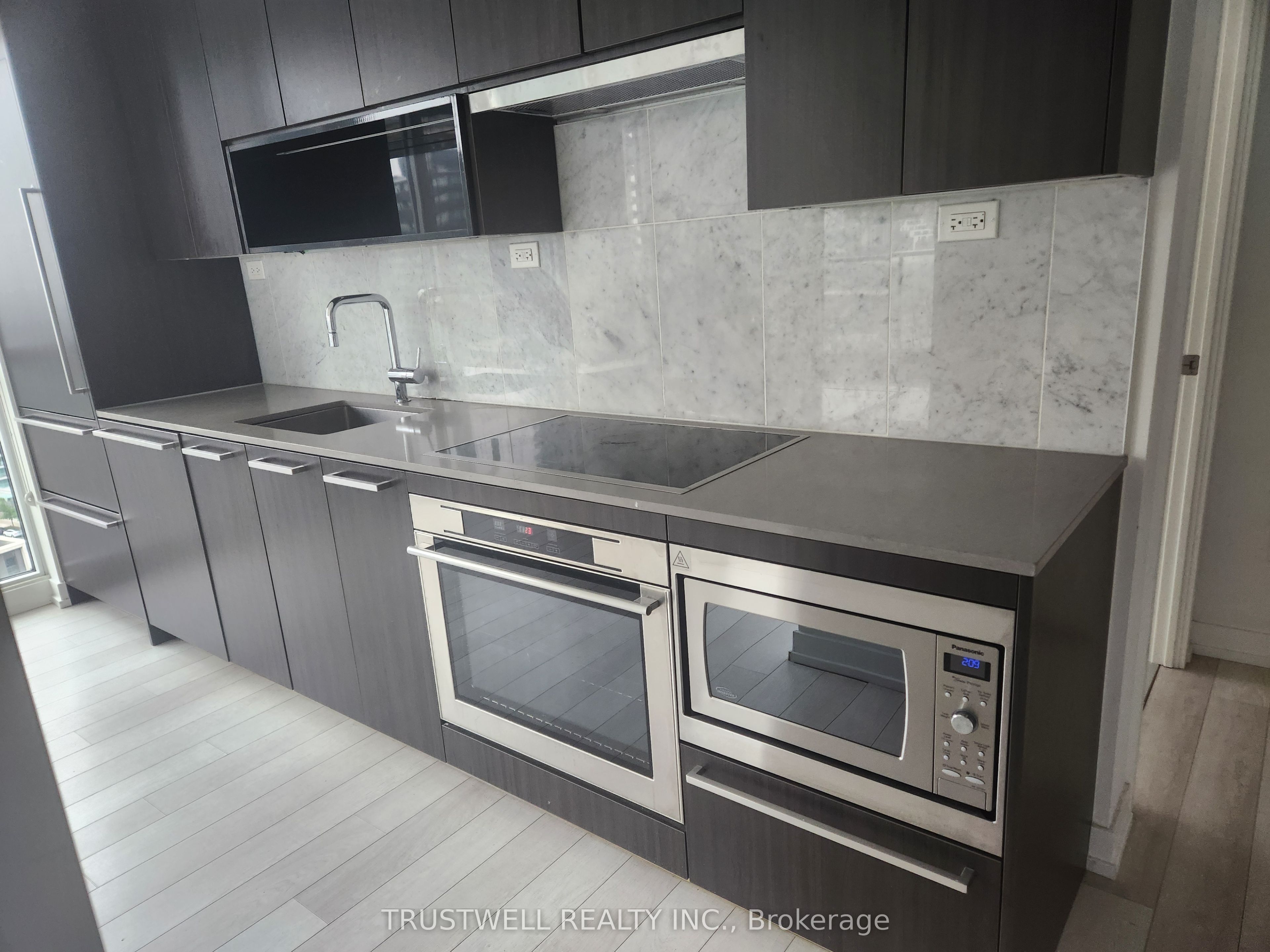 Unit 1803 - 115 Mcmahon Drive, North York 3