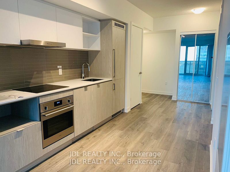 Unit 3310 - 55 Cooper Street, Toronto 3