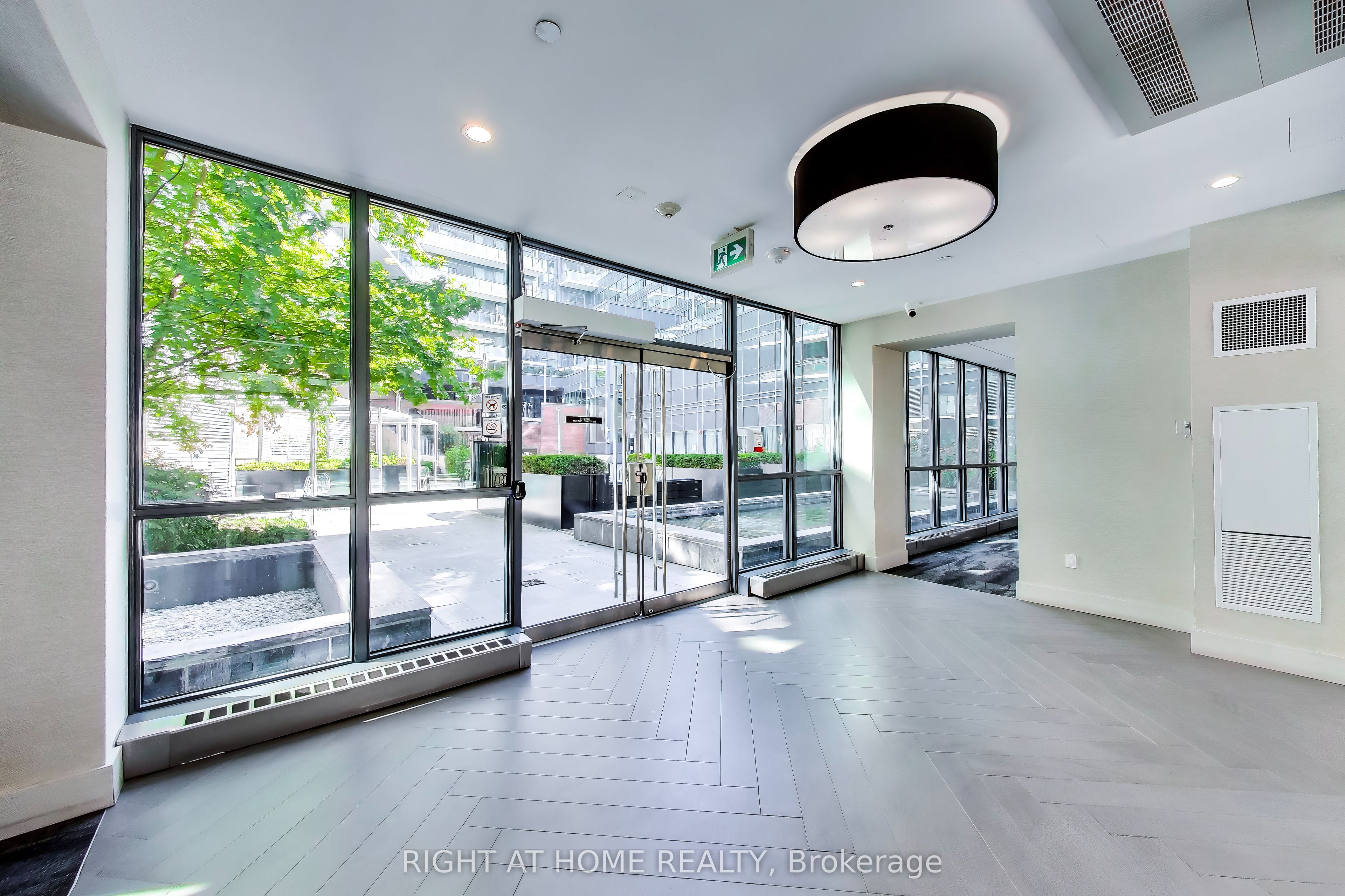Unit 113 - 38 Iannuzzi Street, Toronto 2