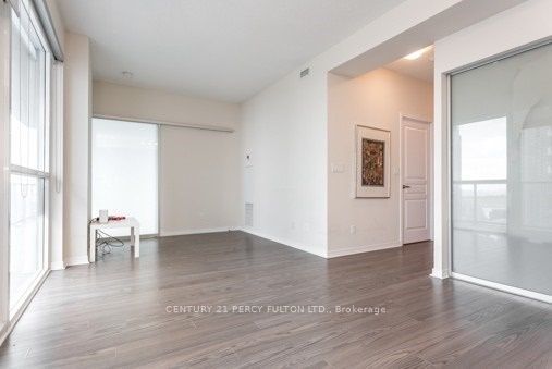 Unit 2105 - 352 Front Street W, Toronto 5