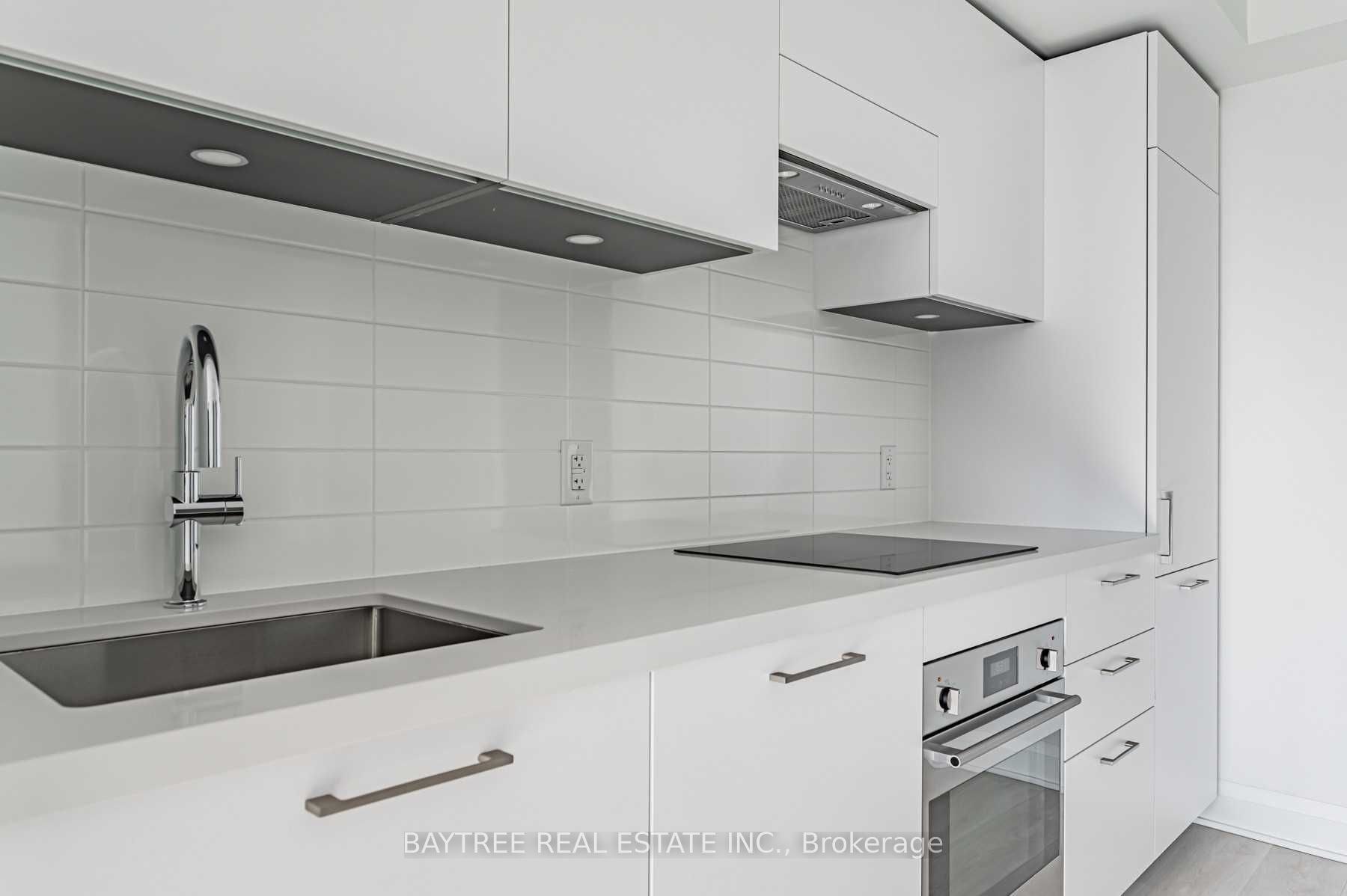 Unit 532 - 33 Frederick Todd Way, Toronto 4