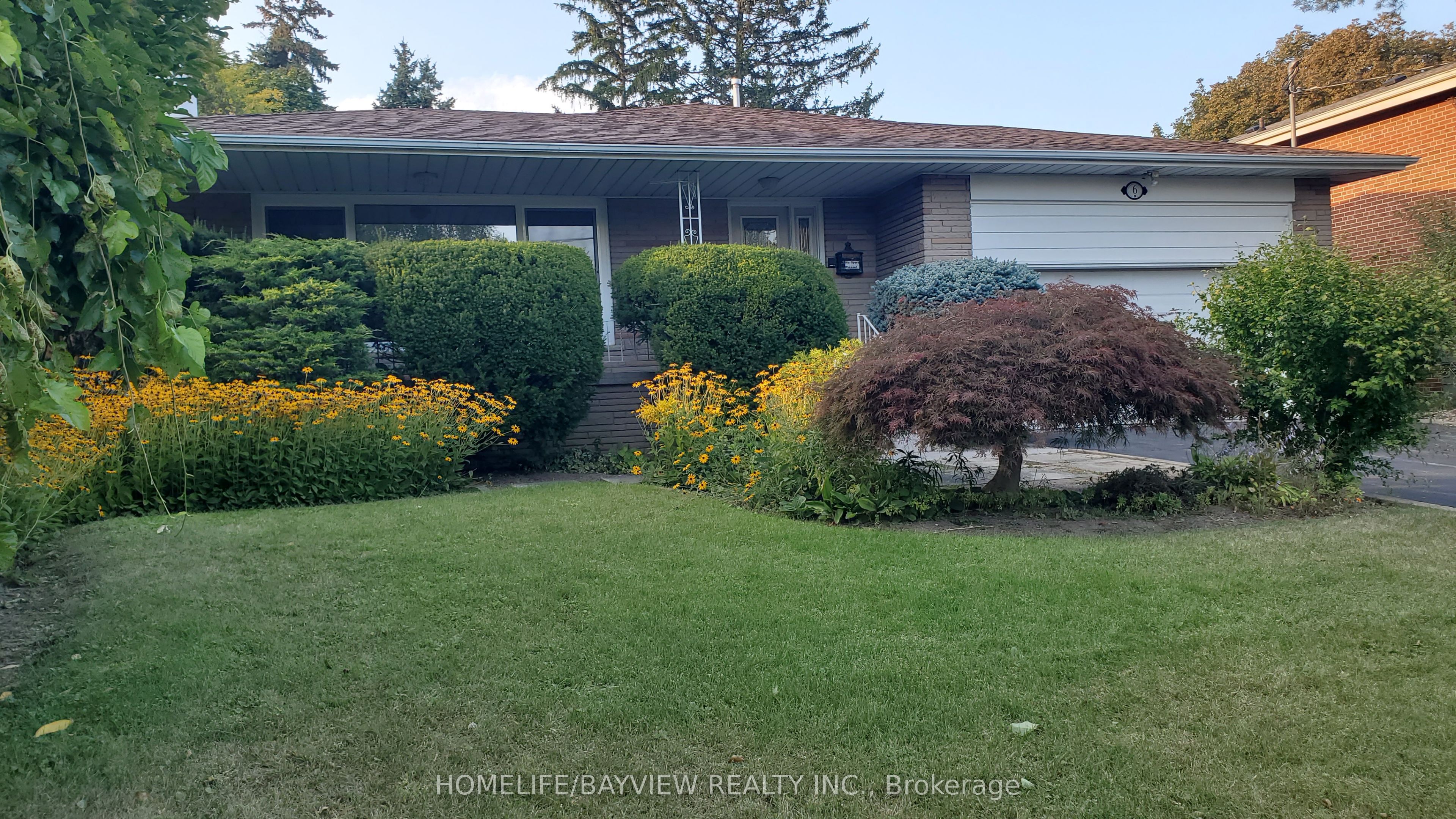 6 Restwell Crescent, North York 2