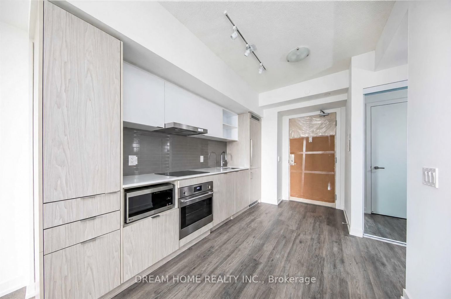 Unit 6006 - 55 Cooper Street, Toronto 5