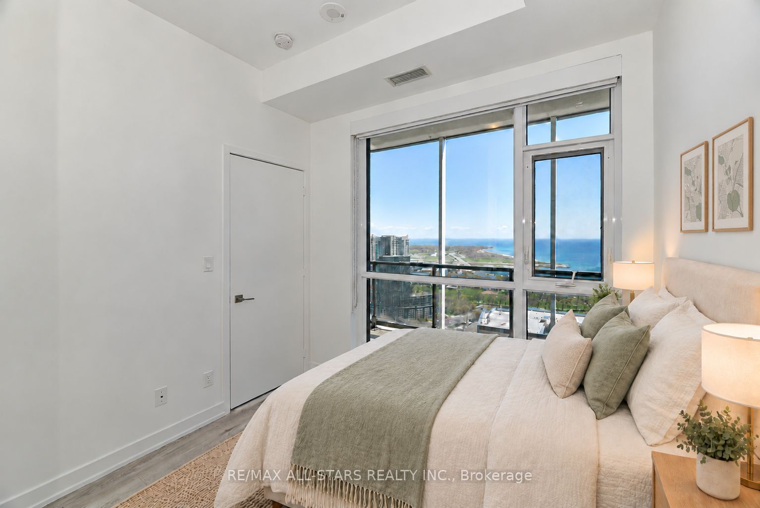 Unit 3401 - 50 Ordnance Street, Toronto 3