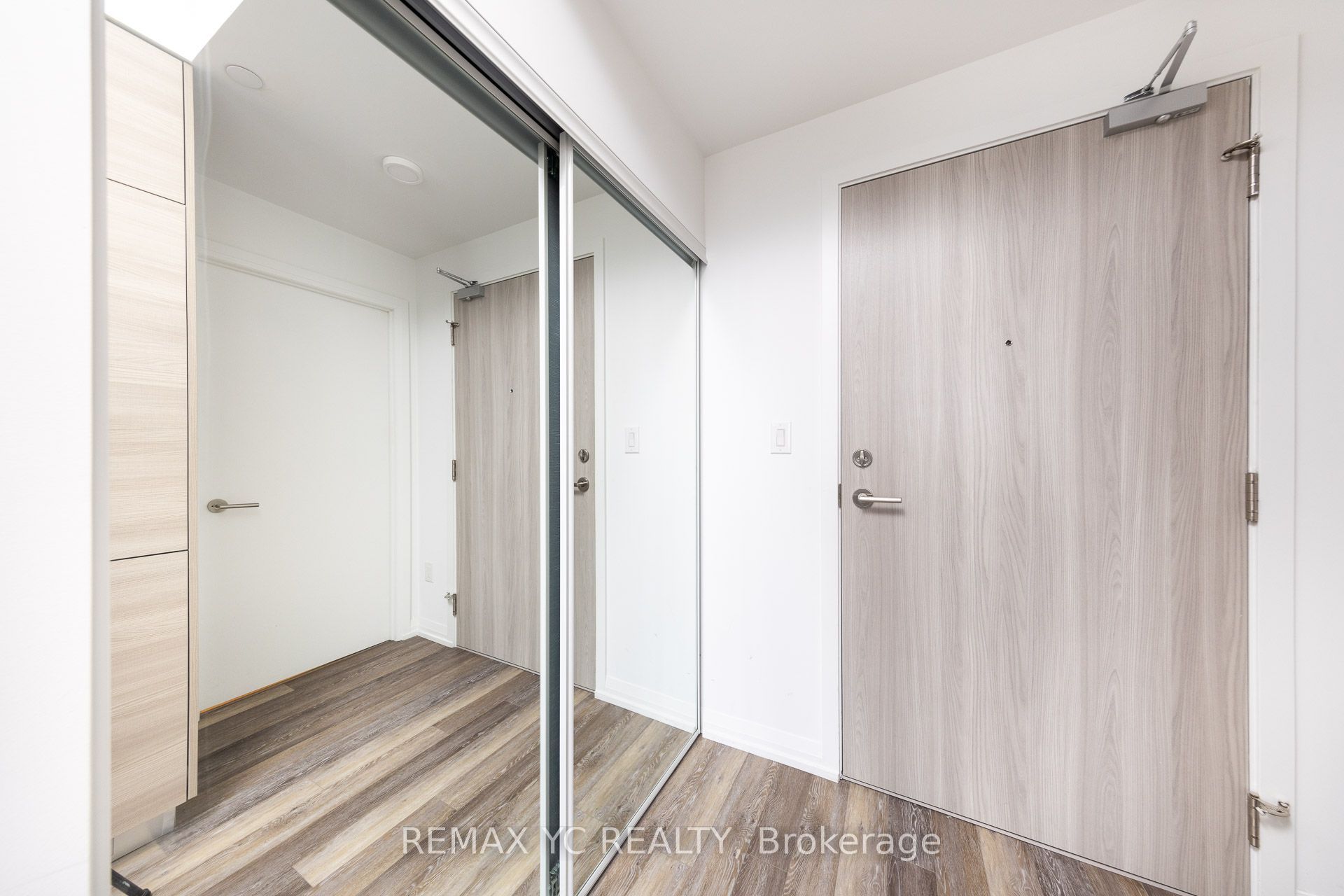 Unit 2110 - 75 Canterbury Place, North York 2