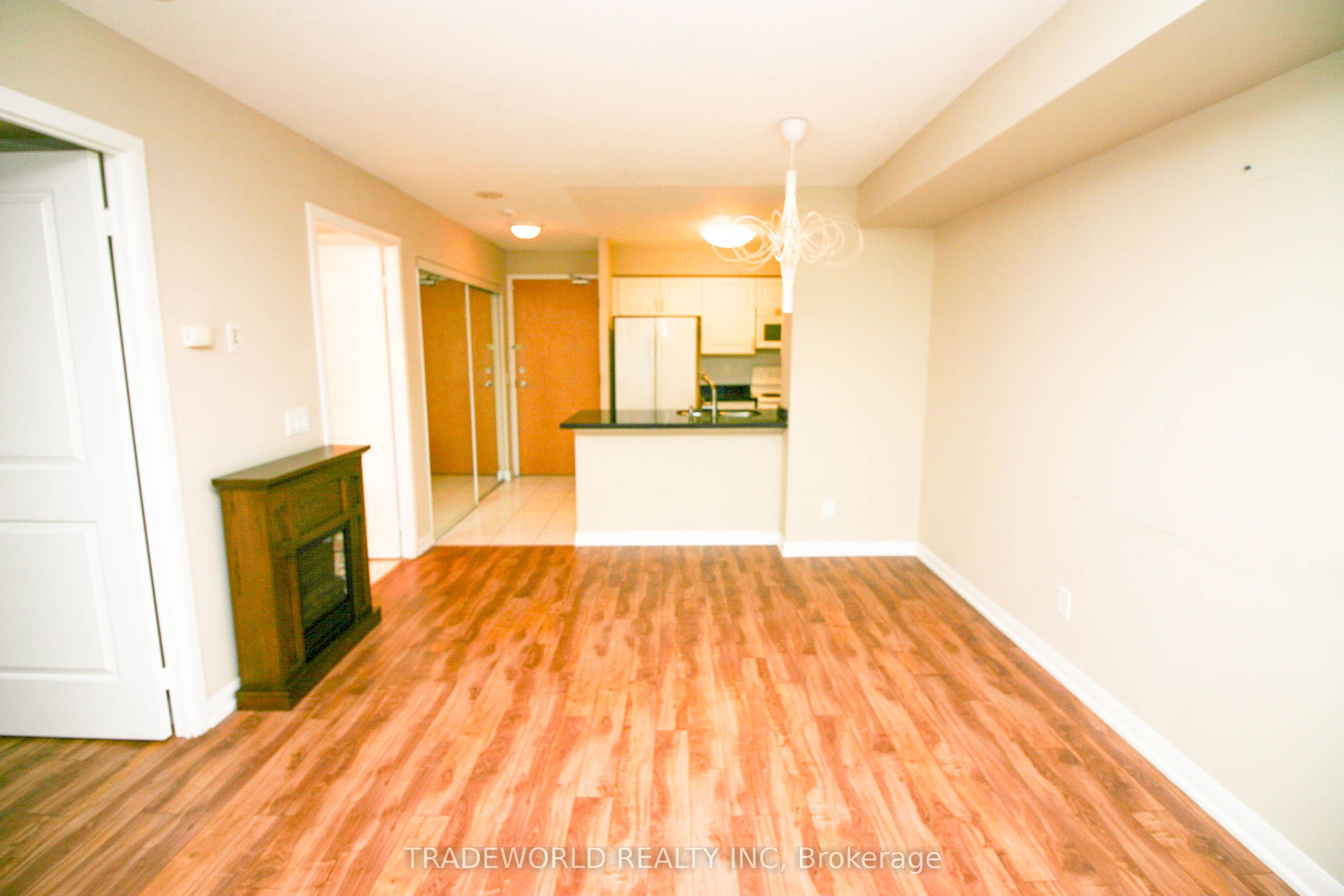 Unit 3212 - 4968 Yonge Street, North York 5