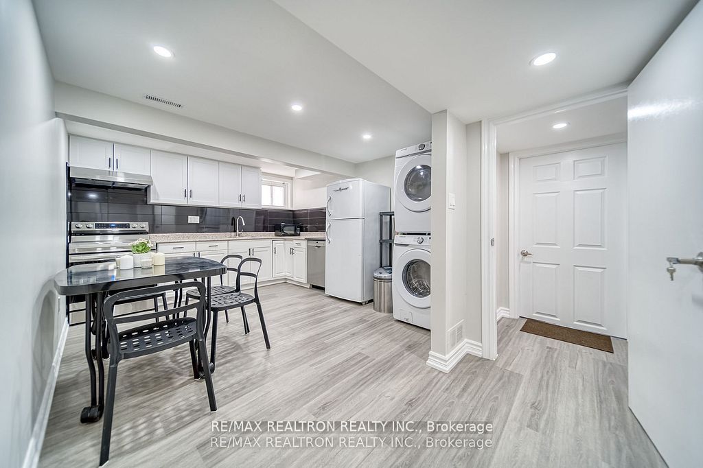 Unit 2 - 36 Beaver Valley Road, North York 5