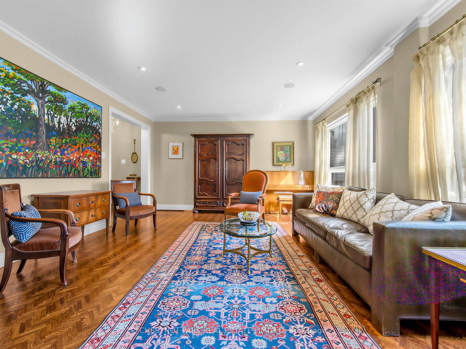 25 Clarendon Avenue, Toronto 4