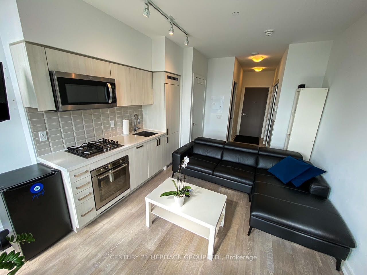 Unit 1709 - 501 St Clair Avenue W, Toronto 5