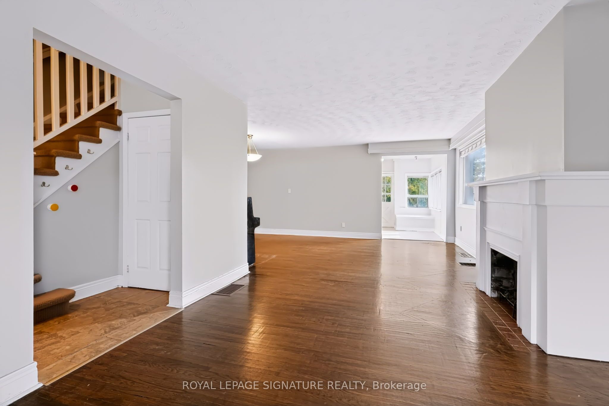 395 Glenholme Avenue, Toronto 4