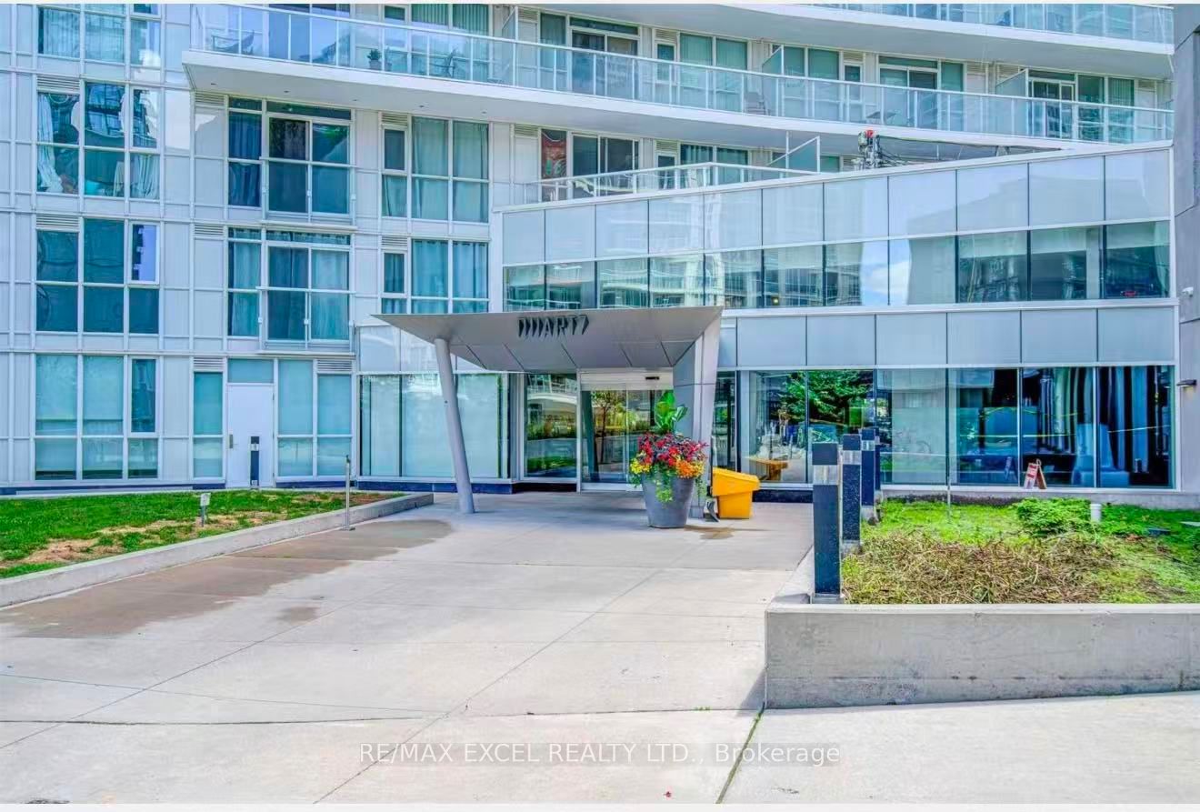 Unit 1915 - 75 Queens Wharf Road, Toronto 3