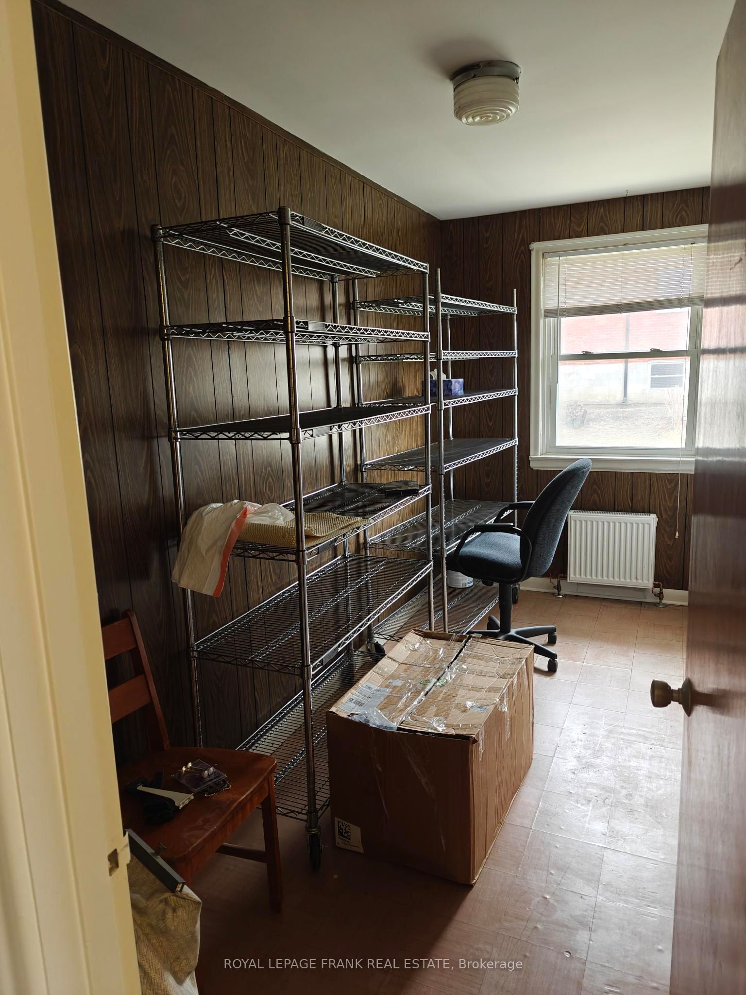 Unit Room 9 - 374 Central Park Boulevard S, Oshawa 4
