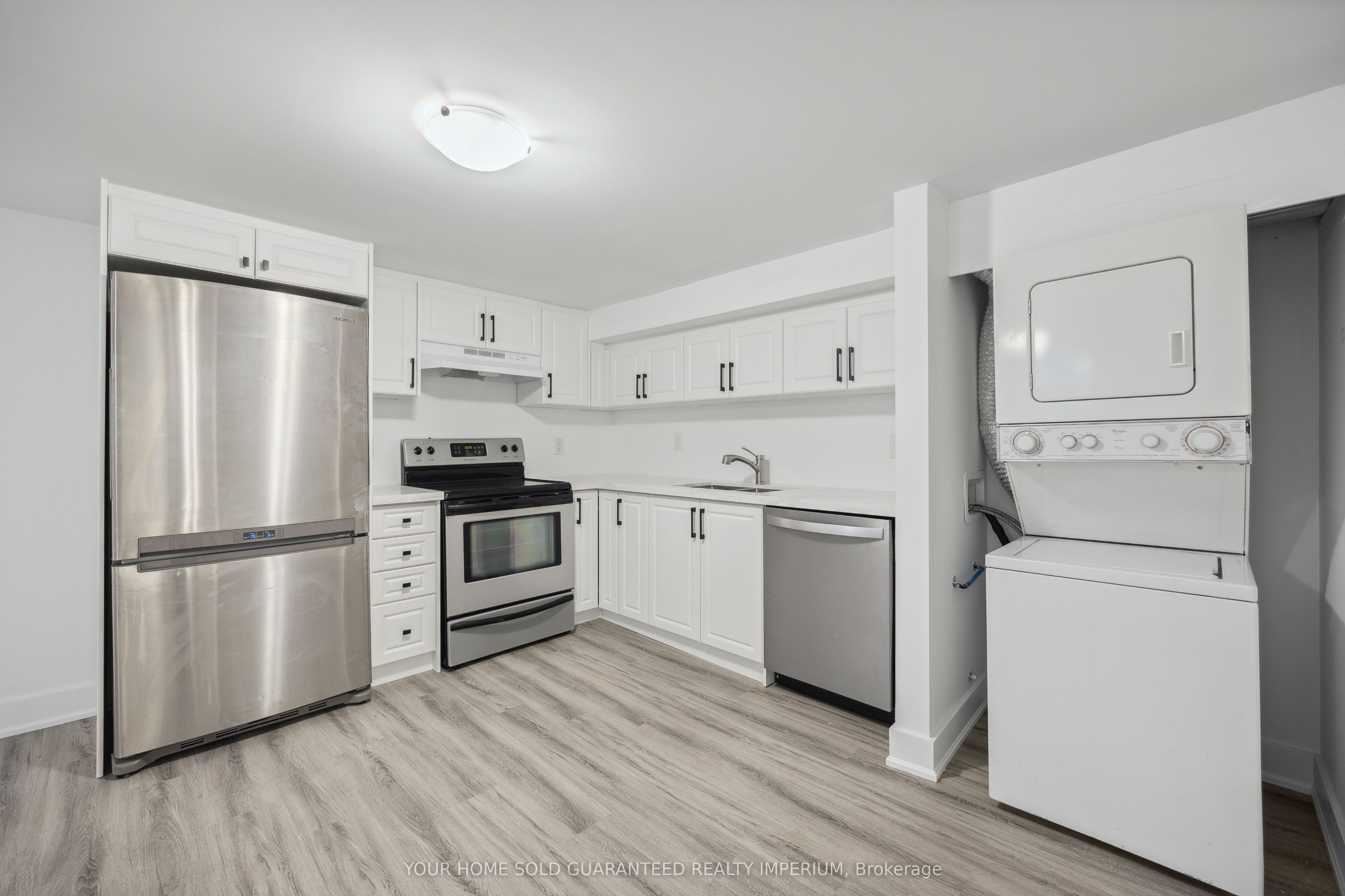 Unit 3 - 84 Taunton Road W, Oshawa 2